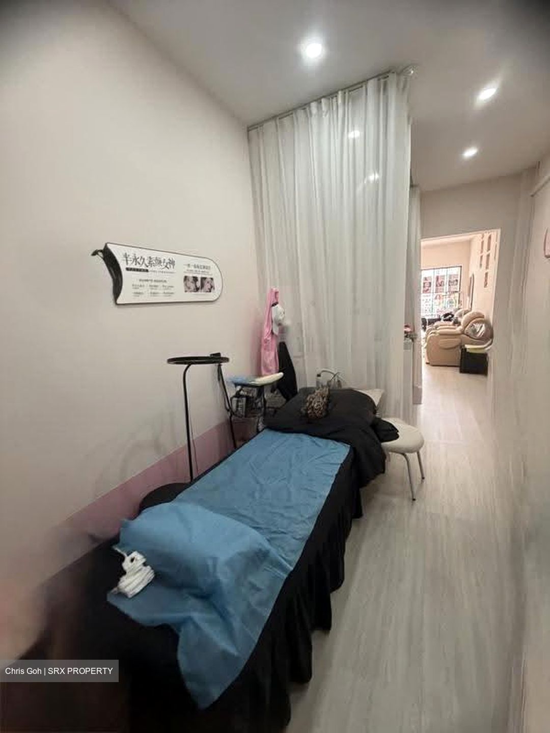 Lavender Street (D12), Retail #613837771